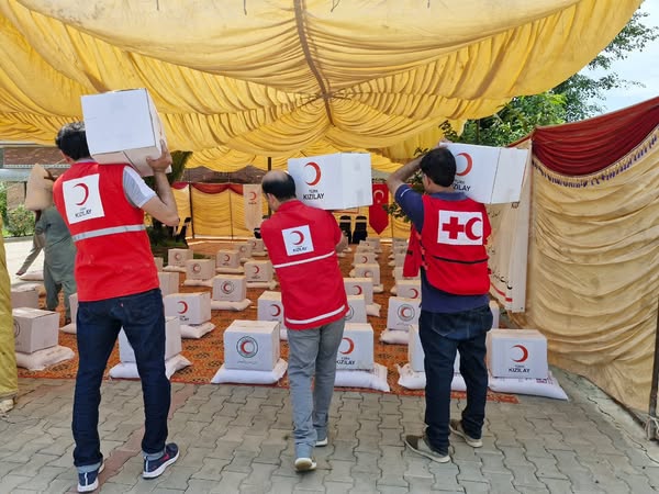 Together for humanity — PRCS & Turkish Red Crescent bring timely relief to flood-hit families in Punjab.